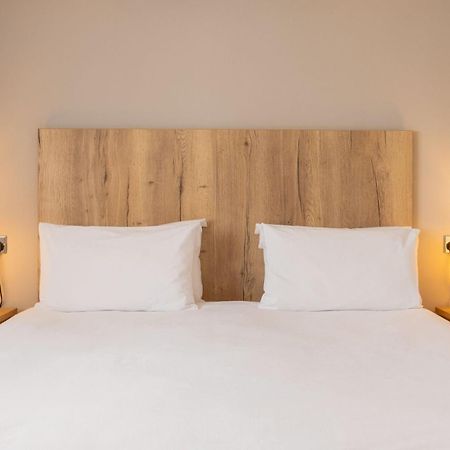 The Stones Hotel ซอลส์บรี ภายนอก รูปภาพ