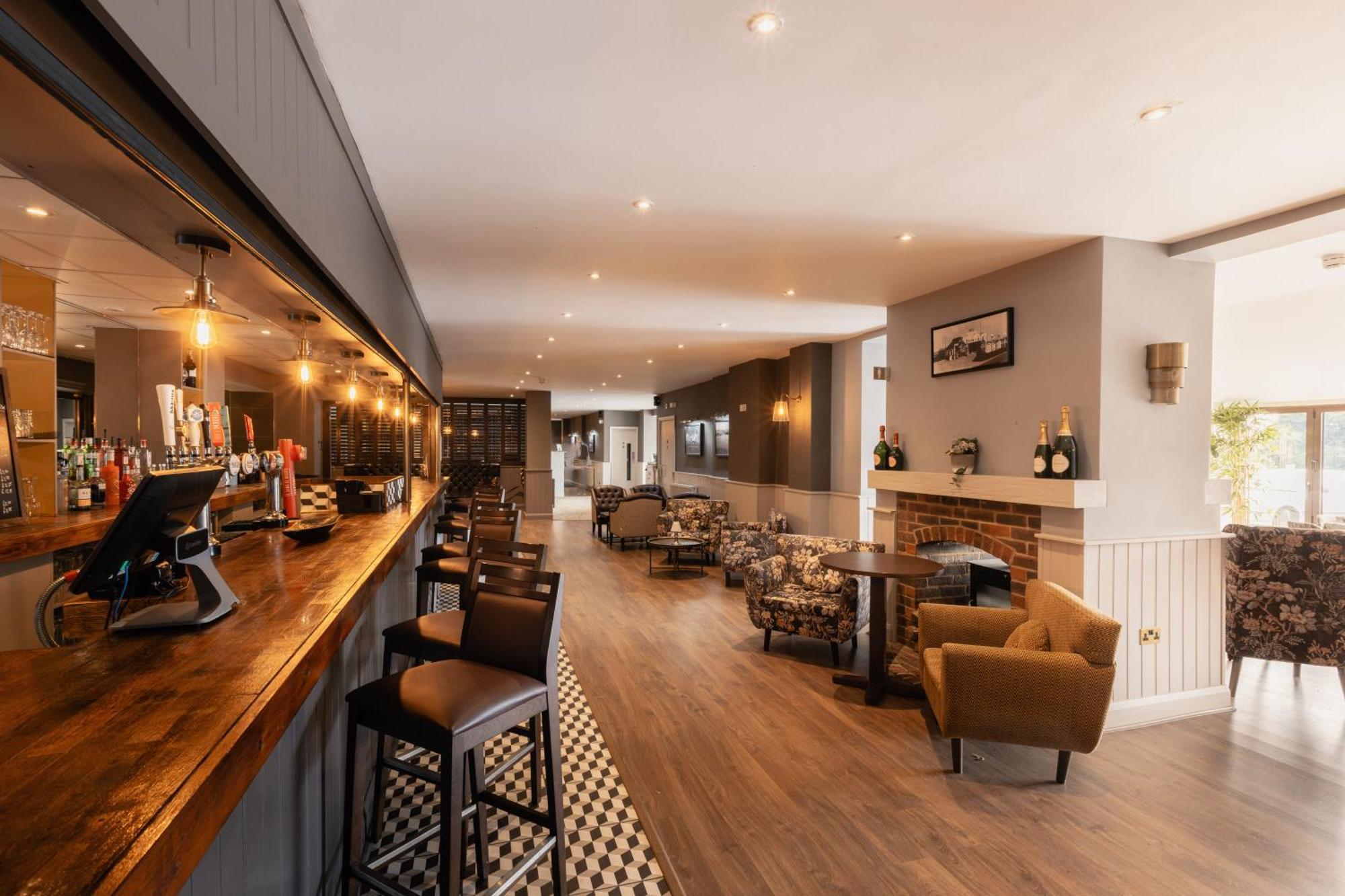 The Stones Hotel ซอลส์บรี ภายนอก รูปภาพ