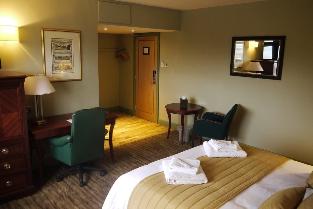 The Stones Hotel ซอลส์บรี ภายนอก รูปภาพ